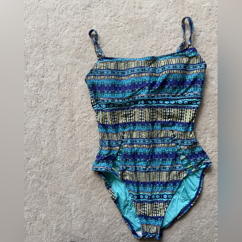 La Blanca Blue & Teal Patterned One-Piece Swimsuit